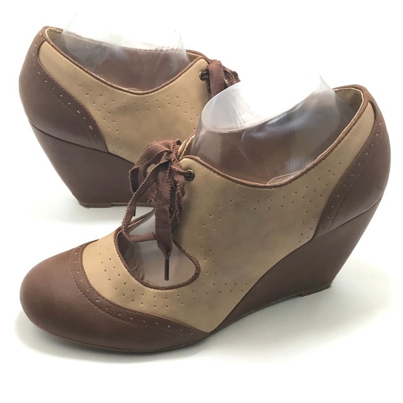 Crown Vintage Shoes - Crown Vintage Womens 8.5 Brown Two Tone Lace Shoes
